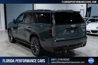 2025 Cadillac Escalade-V   - Photo 4 - Riviera Beach, FL 33407