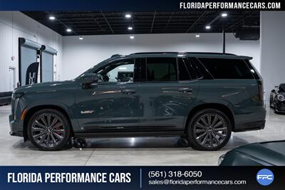 2025 Cadillac Escalade-V   - Photo 3 - Riviera Beach, FL 33407