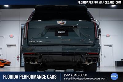 2025 Cadillac Escalade-V   - Photo 81 - Riviera Beach, FL 33407