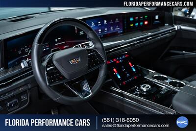 2025 Cadillac Escalade-V   - Photo 58 - Riviera Beach, FL 33407