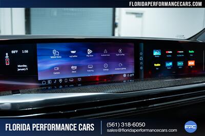 2025 Cadillac Escalade-V   - Photo 61 - Riviera Beach, FL 33407