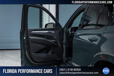 2025 Cadillac Escalade-V   - Photo 25 - Riviera Beach, FL 33407