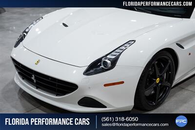 2016 Ferrari California T   - Photo 18 - Riviera Beach, FL 33407