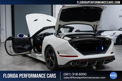 2016 Ferrari California T   - Photo 37 - Riviera Beach, FL 33407