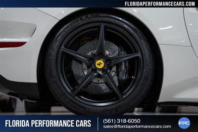 2016 Ferrari California T   - Photo 15 - Riviera Beach, FL 33407