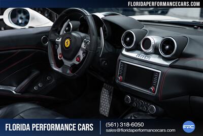 2016 Ferrari California T   - Photo 58 - Riviera Beach, FL 33407