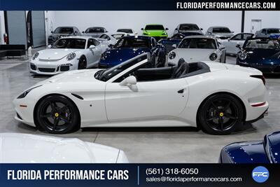 2016 Ferrari California T   - Photo 3 - Riviera Beach, FL 33407