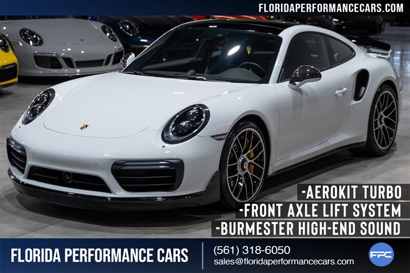 2018 Porsche 911 Turbo S  