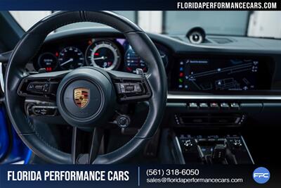 2022 Porsche 911 Carrera 4   - Photo 31 - Riviera Beach, FL 33407