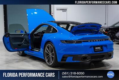 2022 Porsche 911 Carrera 4   - Photo 39 - Riviera Beach, FL 33407