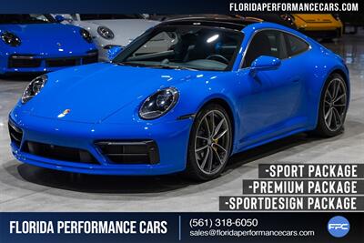 2022 Porsche 911 Carrera 4 Coupe