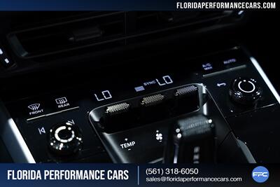 2022 Porsche 911 Carrera 4   - Photo 54 - Riviera Beach, FL 33407