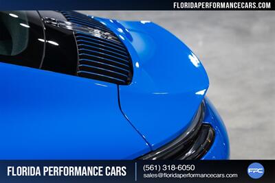 2022 Porsche 911 Carrera 4   - Photo 65 - Riviera Beach, FL 33407