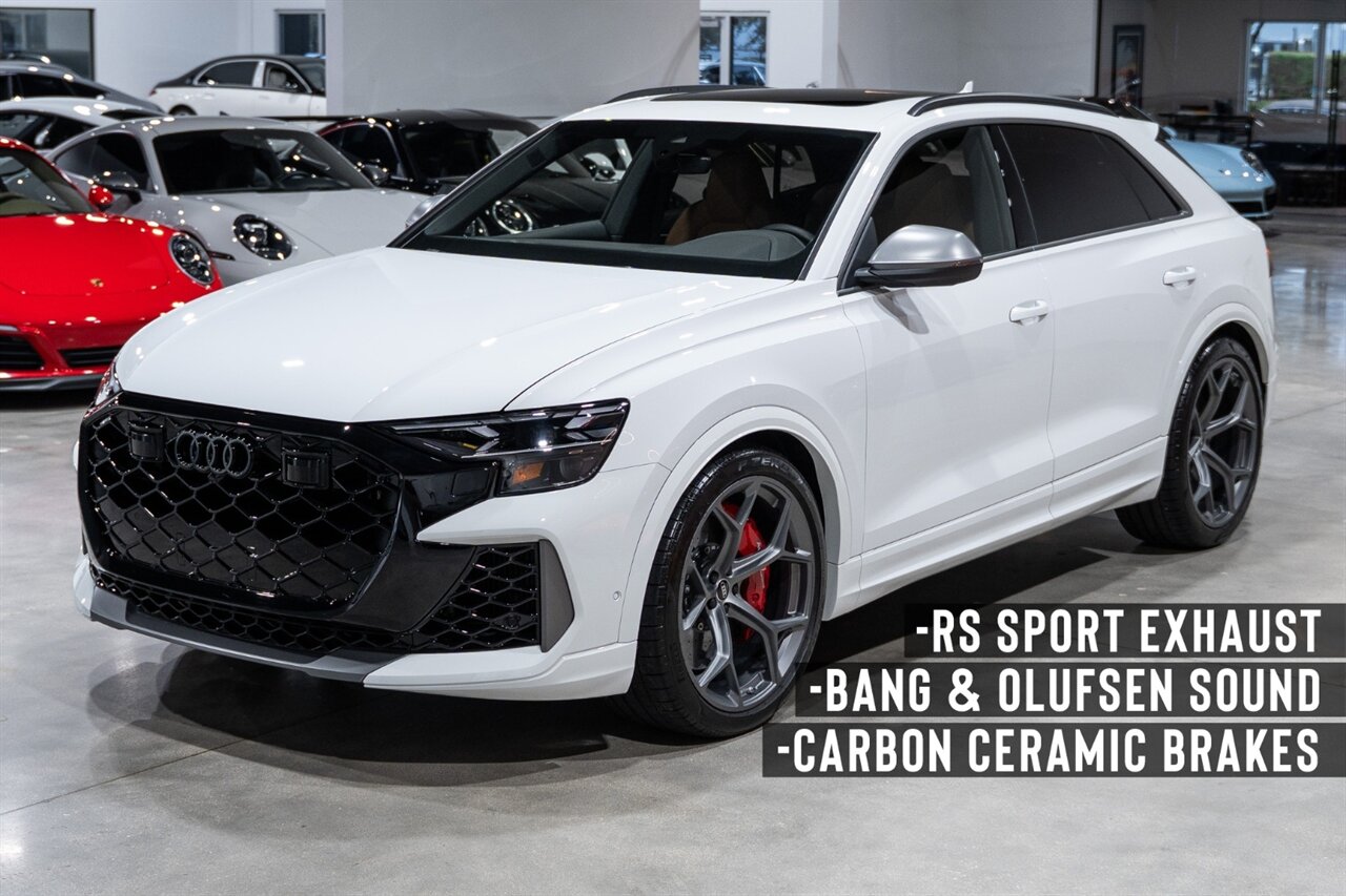 2025 Audi RS Q8 performance 4.0T quattro   - Photo 1 - Riviera Beach, FL 33407