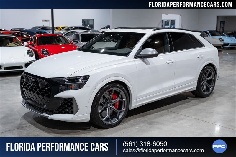 2025 Audi RS Q8 performance 4.0T quattro  