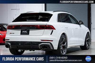 2025 Audi RS Q8 performance 4.0T quattro   - Photo 13 - Riviera Beach, FL 33407