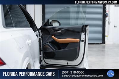 2025 Audi RS Q8 performance 4.0T quattro   - Photo 33 - Riviera Beach, FL 33407