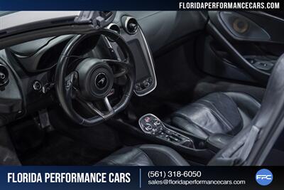 2020 McLaren 570S Spider   - Photo 41 - Riviera Beach, FL 33407