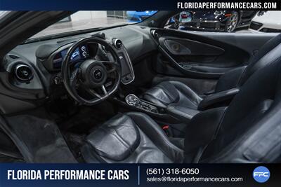 2020 McLaren 570S Spider   - Photo 19 - Riviera Beach, FL 33407