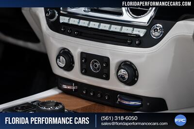 2016 Rolls-Royce Dawn   - Photo 60 - Riviera Beach, FL 33407