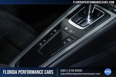 2018 Porsche 911 GT3   - Photo 56 - Riviera Beach, FL 33407