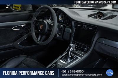 2018 Porsche 911 GT3   - Photo 54 - Riviera Beach, FL 33407