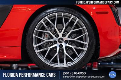 2017 Audi R8 5.2 quattro V10 Plus   - Photo 13 - Riviera Beach, FL 33407