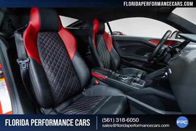 2017 Audi R8 5.2 quattro V10 Plus   - Photo 30 - Riviera Beach, FL 33407