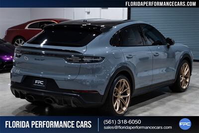 2022 Porsche Cayenne Turbo GT - Photo 6 - Riviera Beach, FL 33407