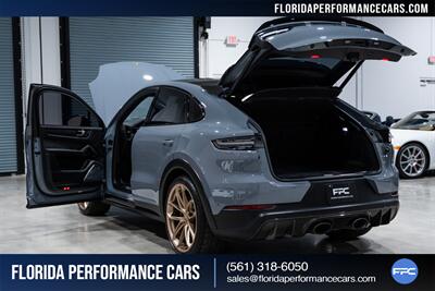 2022 Porsche Cayenne Turbo GT - Photo 41 - Riviera Beach, FL 33407