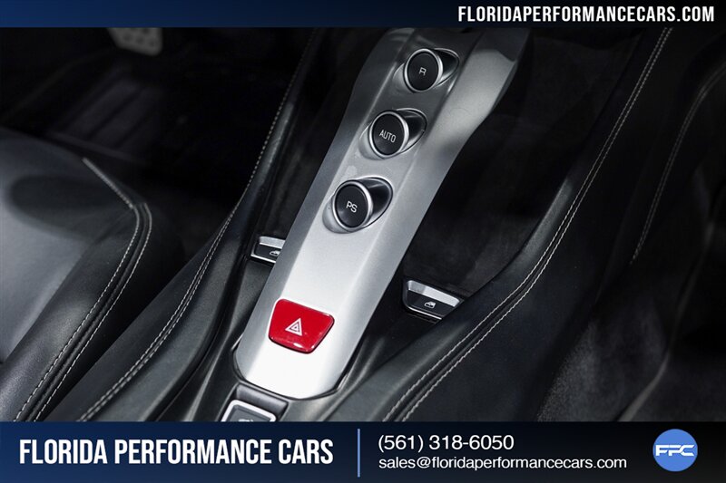 2015 Ferrari California T   - Photo 55 - Riviera Beach, FL 33407