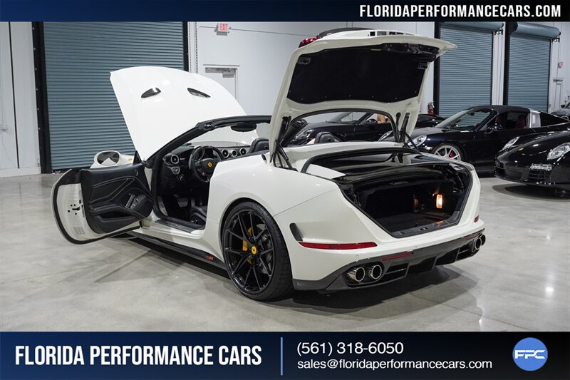 2015 Ferrari California T   - Photo 34 - Riviera Beach, FL 33407