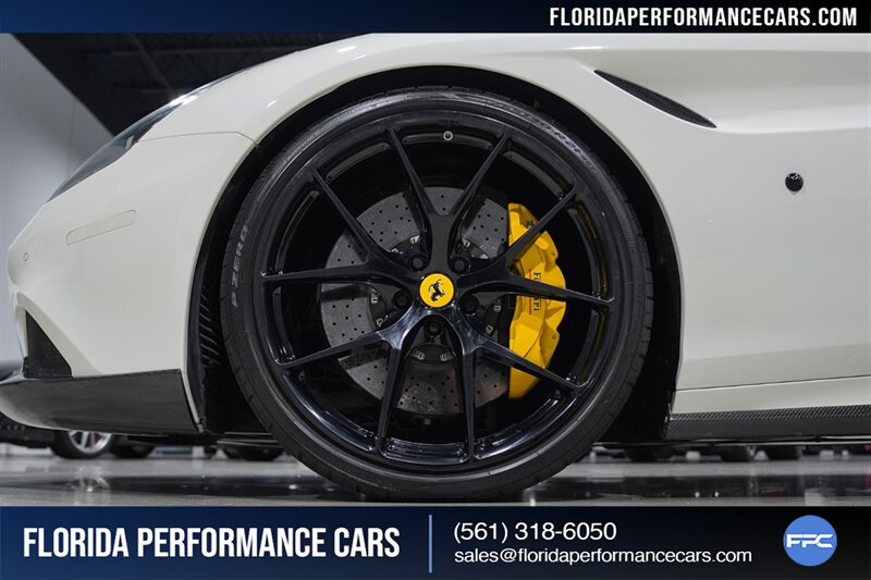 2015 Ferrari California T   - Photo 43 - Riviera Beach, FL 33407