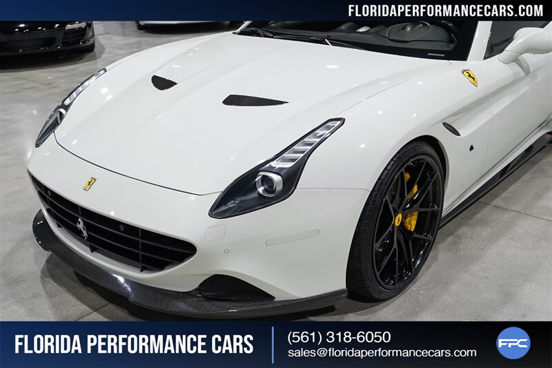 2015 Ferrari California T   - Photo 12 - Riviera Beach, FL 33407