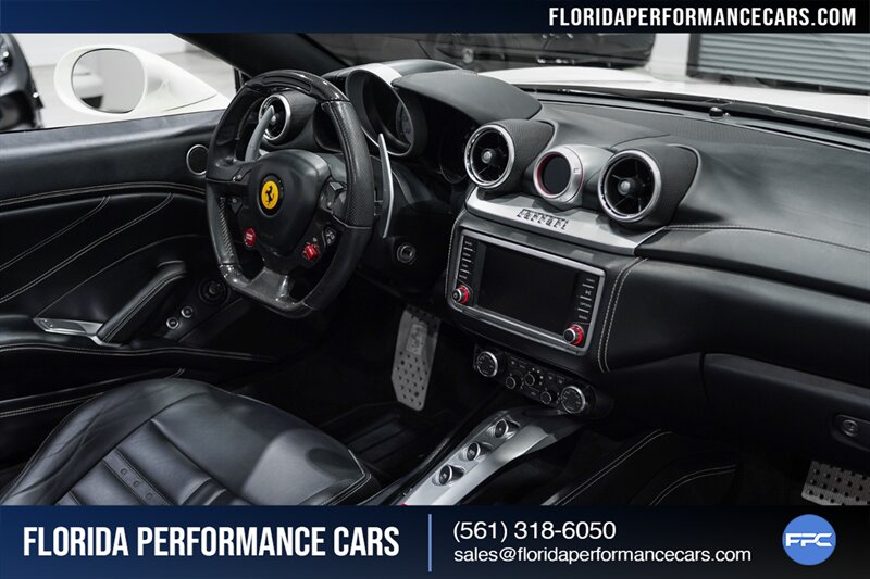 2015 Ferrari California T   - Photo 53 - Riviera Beach, FL 33407