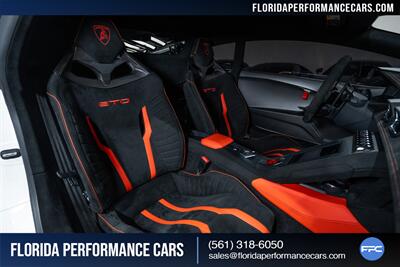 2022 Lamborghini Huracan STO - Photo 28 - Riviera Beach, FL 33407