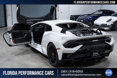 2022 Lamborghini Huracan STO - Photo 32 - Riviera Beach, FL 33407