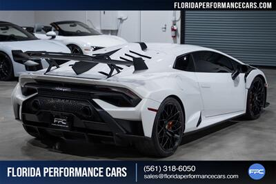 2022 Lamborghini Huracan STO - Photo 6 - Riviera Beach, FL 33407