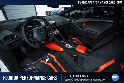 2022 Lamborghini Huracan STO - Photo 18 - Riviera Beach, FL 33407