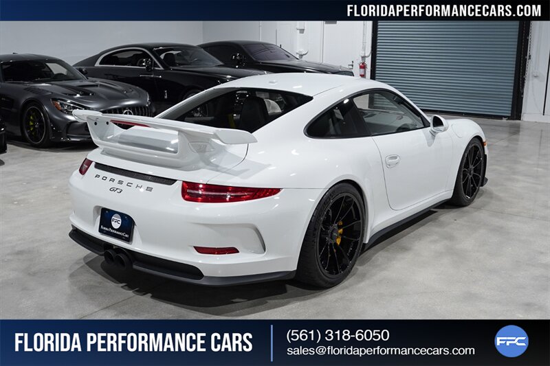 2015 Porsche 911 GT3   - Photo 6 - Riviera Beach, FL 33407