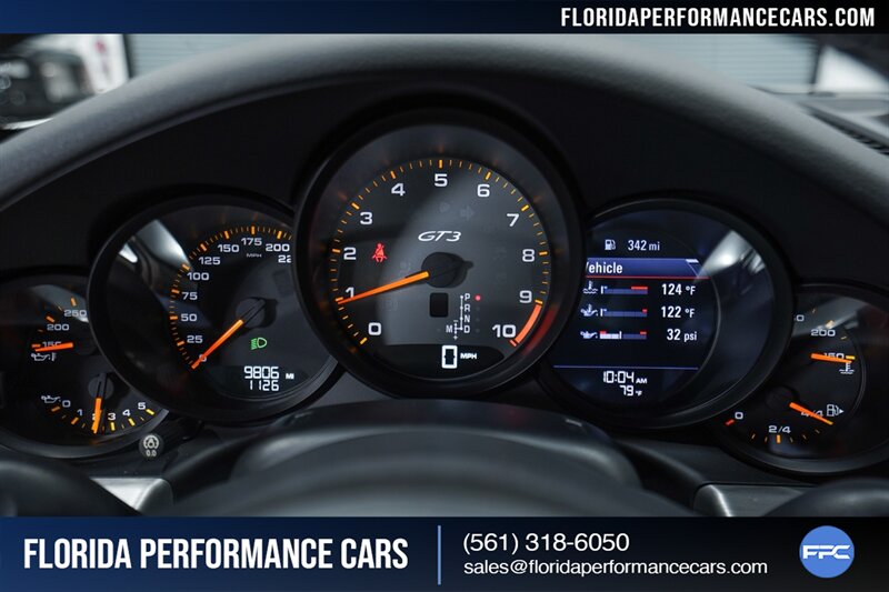 2015 Porsche 911 GT3   - Photo 20 - Riviera Beach, FL 33407