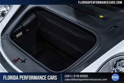 2016 Porsche 911 GT3   - Photo 38 - Riviera Beach, FL 33407