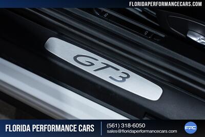 2016 Porsche 911 GT3   - Photo 26 - Riviera Beach, FL 33407
