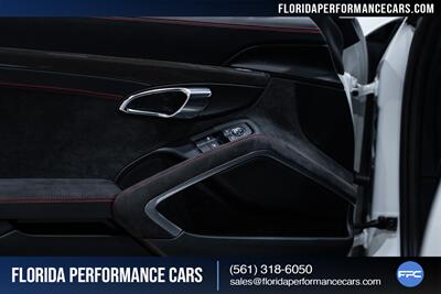 2016 Porsche 911 GT3   - Photo 24 - Riviera Beach, FL 33407