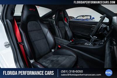 2016 Porsche 911 GT3   - Photo 30 - Riviera Beach, FL 33407