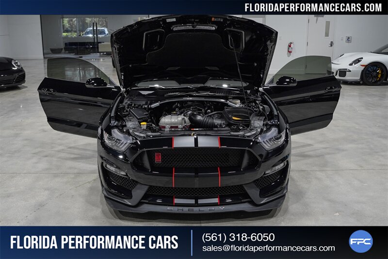 2018 Ford Mustang Shelby GT350R   - Photo 38 - Riviera Beach, FL 33407