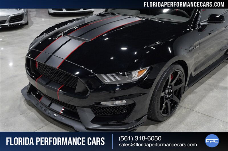 2018 Ford Mustang Shelby GT350R   - Photo 13 - Riviera Beach, FL 33407