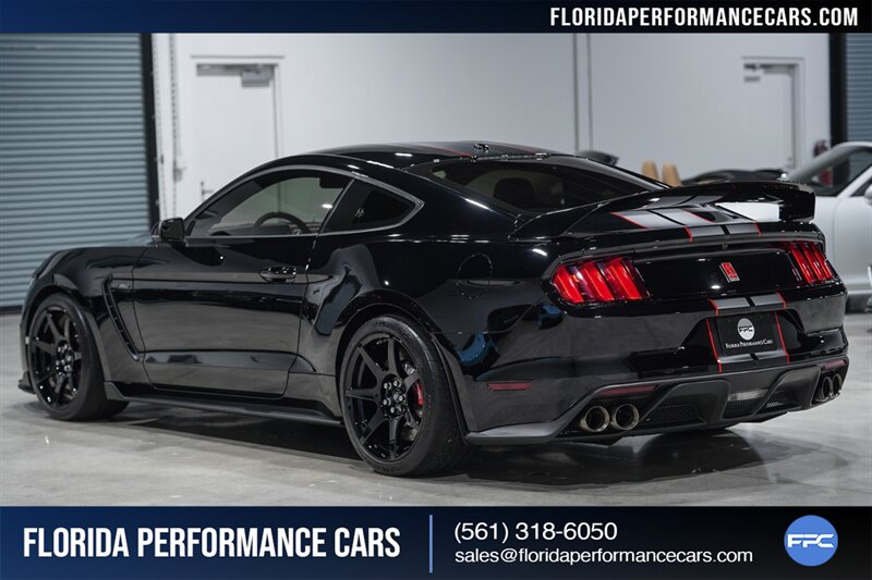 2018 Ford Mustang Shelby GT350R   - Photo 63 - Riviera Beach, FL 33407