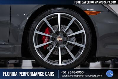 2014 Porsche Cayman S   - Photo 41 - Riviera Beach, FL 33407