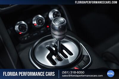 2012 Audi R8 4.2 quattro   - Photo 45 - Riviera Beach, FL 33407